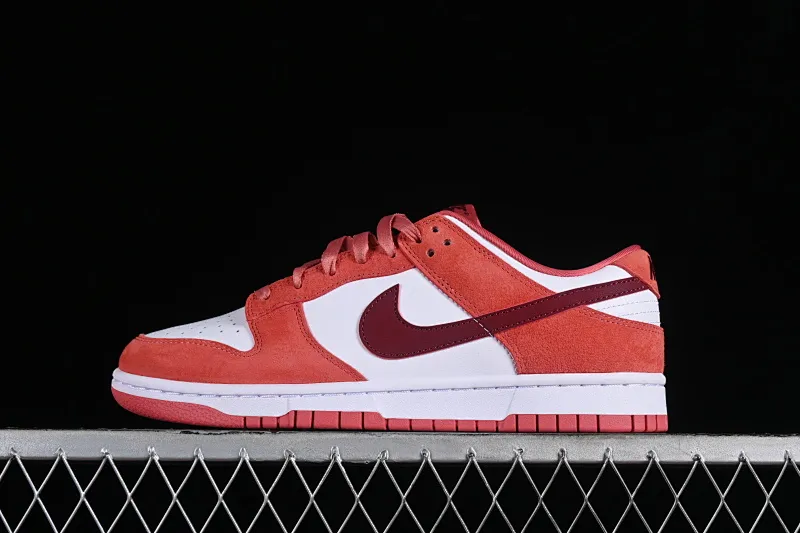 All Categories Nk SB Dunk Series Nk SB Dunk Low Low-top Sneakers Foreign Trade Version Nk SB Dunk Low Retro "Valentine's Day 2024" White Rose Red Valentine's Day SB Low-top Casual Sports Skateboard Shoes FQ7056-100